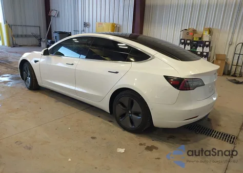 2018 Tesla Model 3 Long Range/Performance from USA, damaged, VIN 5YJ3E1EB4JF096748